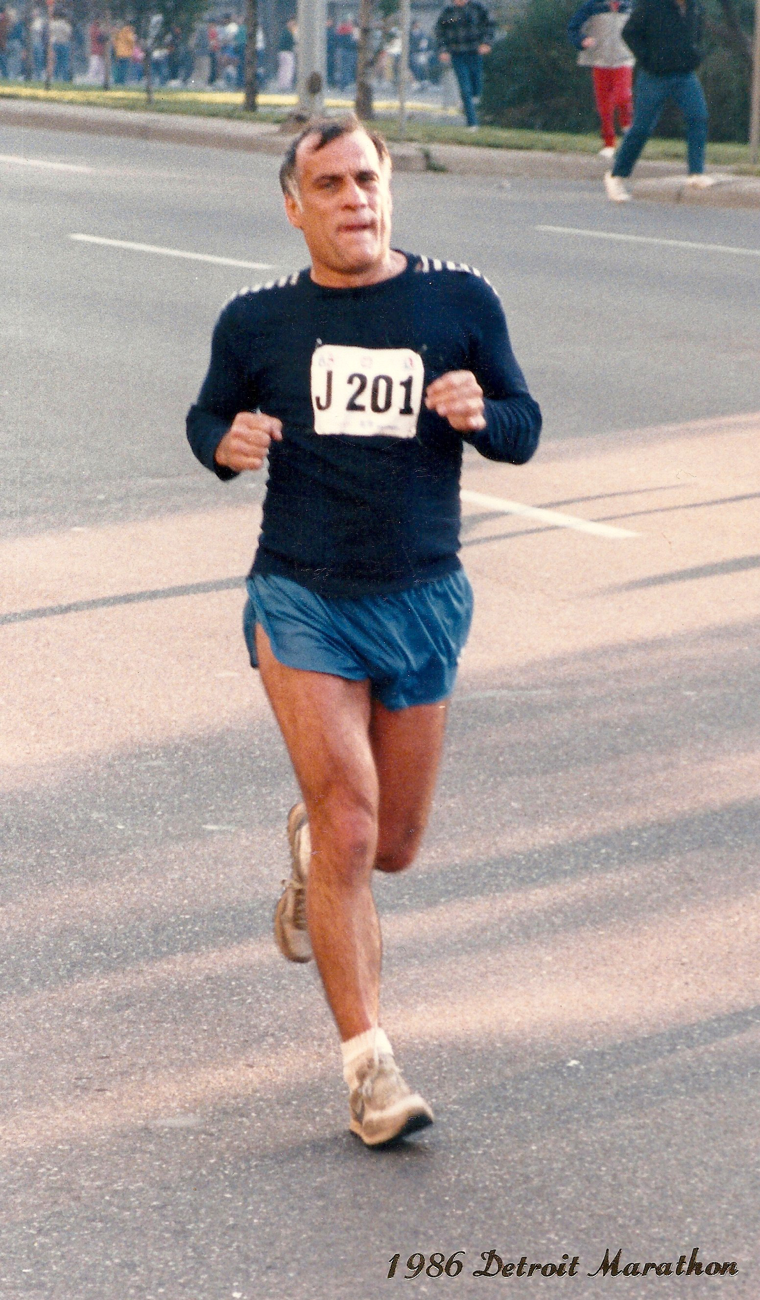 Lou running a Detroit Marathon